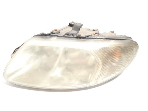 Left headlight CHRYSLER VOYAGER IV (RG, RS) 2.5 CRD | BP19044577C28 