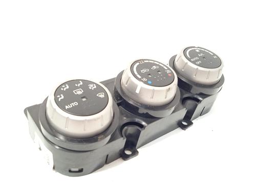 Used Climate control NISSAN MURANO I (Z50) 3.5 4x4 (245 hp) 28096012