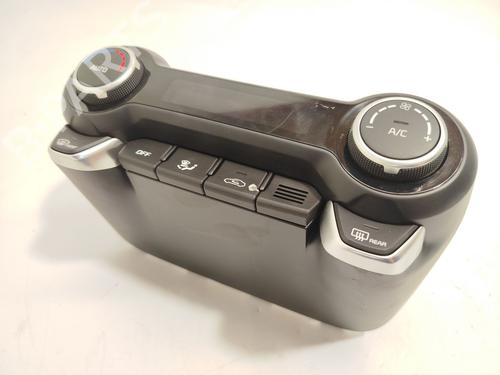 Used Climate control KIA STONIC (YB) [2017-2026]  27366188