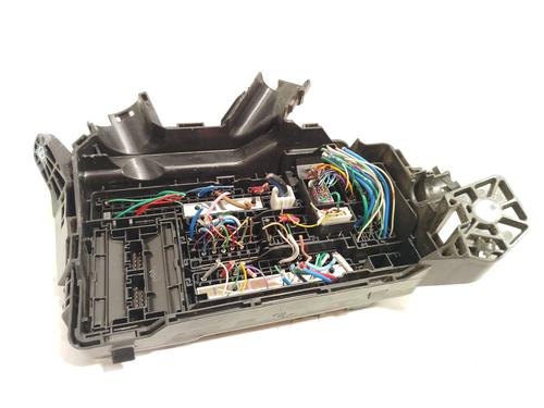 Fuse box TOYOTA COROLLA Saloon (_E21_) 1.8 VVTi Hybrid (ZWE211, MZEA12) | BP33324704E1 - Image 3