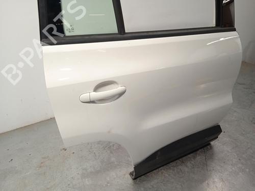 Right rear door VW TIGUAN (5N_) 2.0 TDI | BP29119359C5