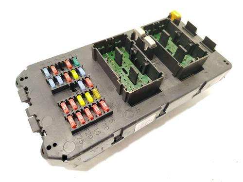 Used Fuse box Fuse box 39428630 39428630