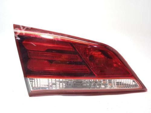 Used Left tailgate light Left tailgate light 11830204 11830204