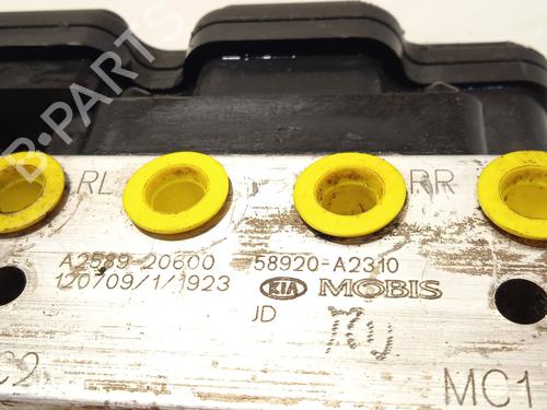 ABS pump KIA CEE'D SW (ED) 1.6 CRDi 128 | BP26209469M43  - Image 6