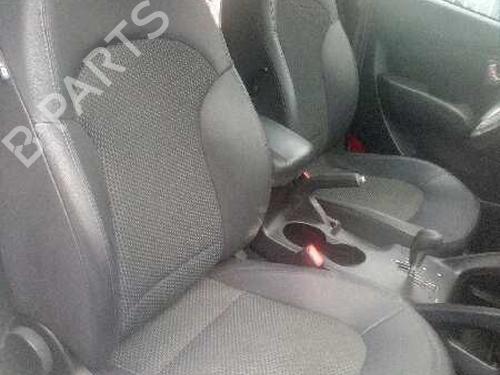 Warning switch HYUNDAI ix35 (LM, EL, ELH) 2.0 4WD | BP4396637I22