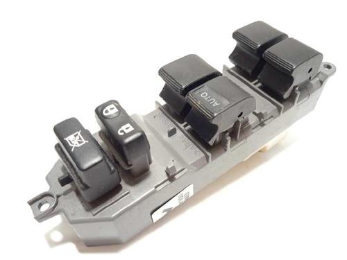 Used Left front window switch TOYOTA YARIS (_P13_) 1.5 (NSP131_) (112 hp) 12683475