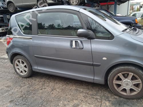 Front right window mechanism PEUGEOT 1007 (KM_) 1.4 HDi | BP23144781C23 - Image 10