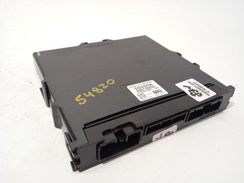 Used Electronic module TOYOTA YARIS (_P21_, _PA1_, _PH1_) 1.5 (MXPA11) (125 hp) 23878918