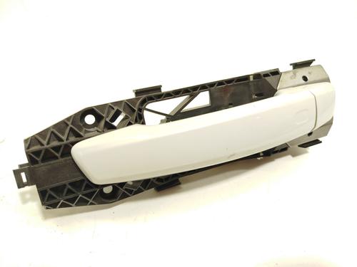 front-left-exterior-door-handle-audi-a1-sportback-gba-2018-32184337 main image