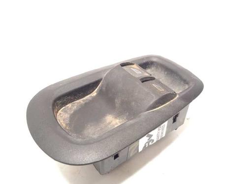 Pulsantiera anteriore sinistra FORD TRANSIT CUSTOM V362 Bus (F3) 2.0 EcoBlue mHEV | BP9861136I27 