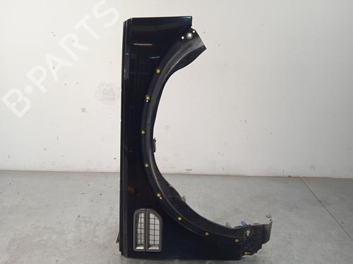 Used Right front fenders LAND ROVER DISCOVERY III (L319) [2004-2009]  19284336