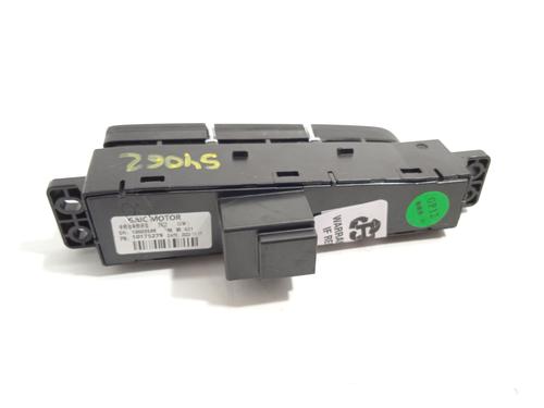 Switch MG MG HS 1.5 EHS Hybrid (CSA6463) | BP19266530I30 