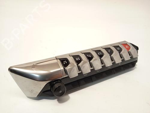 switch-peugeot-3008-ii-suv-mc_-mr_-mj_-m4_-2016-24199203 main image