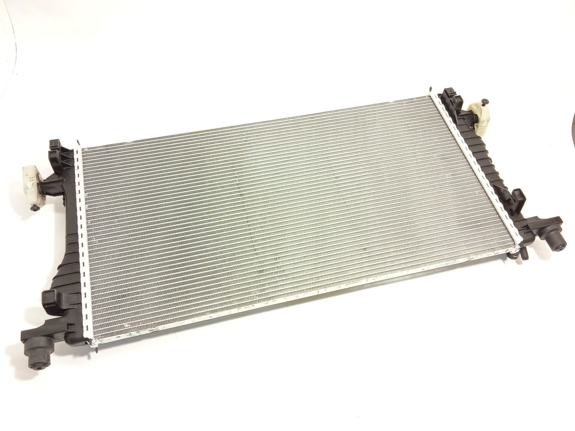 Magnesium Radiators Water radiator MG MG HS 1.5 EHS Hybrid (CSA6463) 19053119 | B-Parts