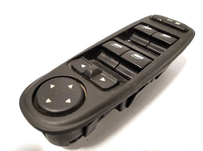 Mando elevalunas delantero izquierdo CITROËN C4 Picasso I MPV (UD_) 2.0