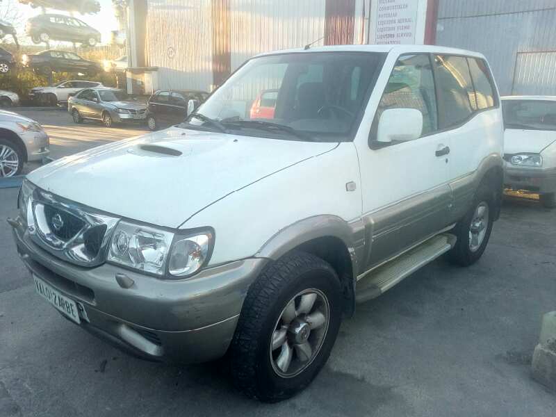 Nissan terrano 2 r20