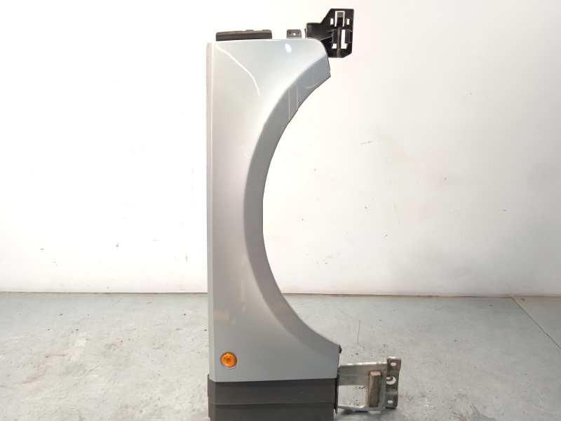 Kotflügel rechts vorne LAND ROVER RANGE ROVER III (L322) 3.0 D 4x4