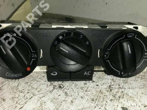 Used Climate control VW POLO (9N_, 9A_) 1.4 16V (80 hp) 1532442