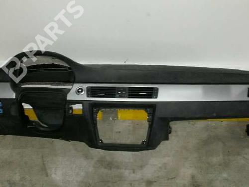 Used Dashboard BMW 3 (E90) 330 d (231 hp) 1315199