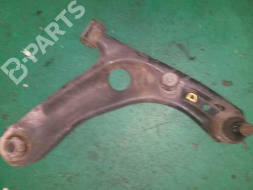 Used Right front suspension arm TOYOTA AYGO (_B1_) 1.0 (KGB10_, KGB10R) (68 hp) 1527680