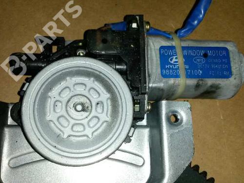 Front right window mechanism HYUNDAI MATRIX (FC) 1.5 CRDi | BP1301833C23 