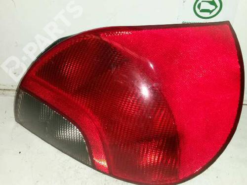 Used Right taillight FORD MONDEO II (BAP) 1.8 TD (90 hp) 1302260