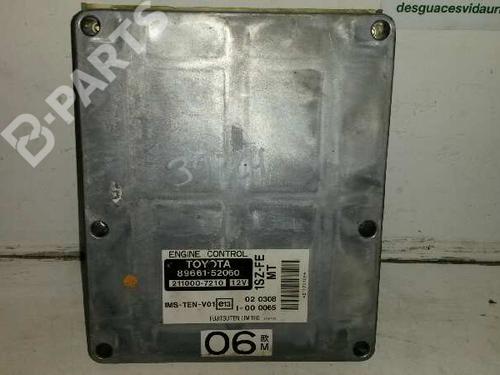 Used Engine control unit (ECU) TOYOTA YARIS (_P1_) 1.0 (SCP10_, SCP10R) (68 hp) 1527773