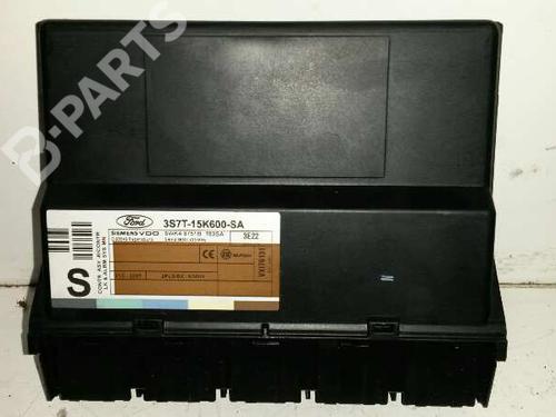 Used Electronic module FORD MONDEO III (B5Y) 2.0 16V TDDi / TDCi (115 hp) 2137586