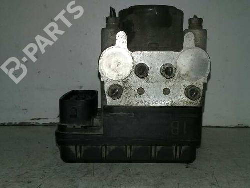 ABS Bremseaggregat TOYOTA RAV 4 II (_A2_) 2.0 4WD (ACA21, ACA20) (150 hp) 1922108