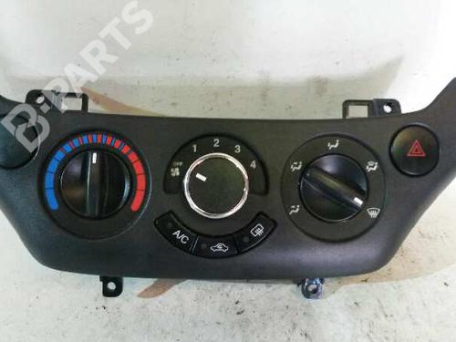 Used Climate control CHEVROLET AVEO / KALOS Hatchback (T250, T255) 1.2 (84 hp) 1302668