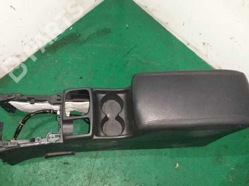 Used Armrest / Center console RENAULT KOLEOS I (HY_) 2.0 dCi 4x4 (HY0K) (150 hp) 7161302