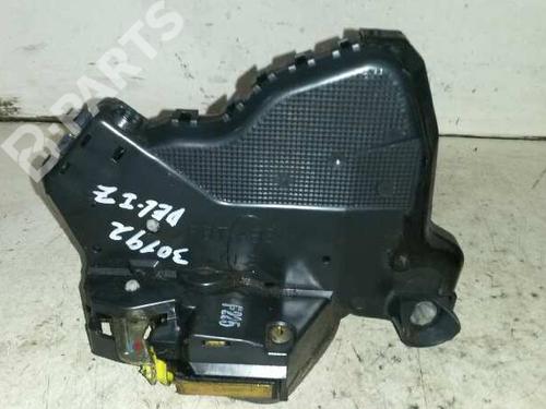 Used Front left lock TOYOTA AVENSIS Estate (_T25_) 2.0 D-4D (CDT250_, CDT250R) (116 hp) 2229051