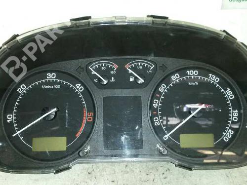 Used Instrument cluster SKODA OCTAVIA I Combi (1U5) [1998-2010]  2507556