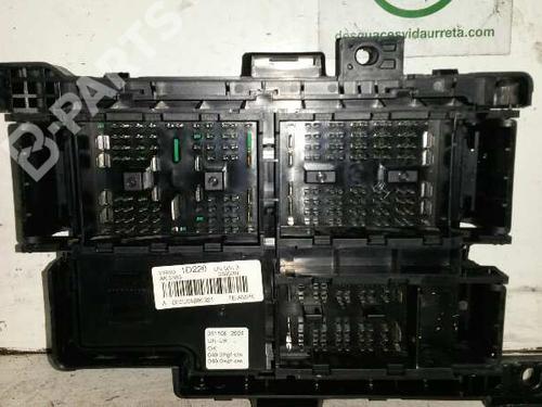 Fuse box KIA CARENS III MPV (UN)  | BP2712221E1 