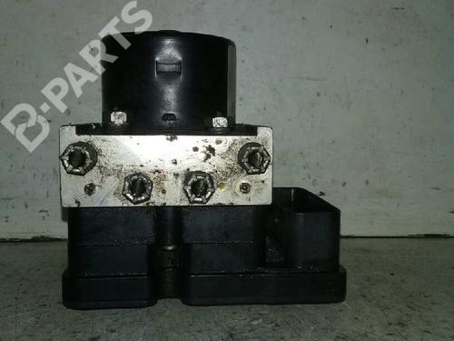 Used ABS pump RENAULT TWINGO II (CN0_) 1.5 dCi (CN0E) (64 hp) 1958708