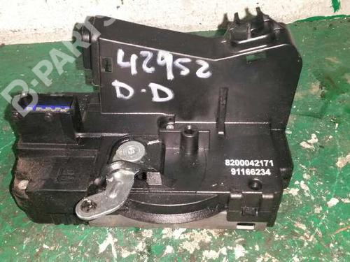 Used Front right lock OPEL VIVARO A Van (X83) 2.0 CDTI (F7) (114 hp) 2244445