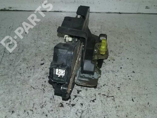 Rear left lock HYUNDAI SANTA FÉ I (SM) 2.0 CRDi | BP1303876C100 