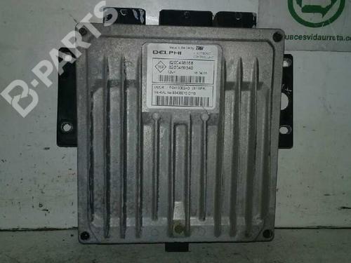 Used Engine control unit (ECU) RENAULT MEGANE II Estate (KM0/1_) [2003-2012]  1944749
