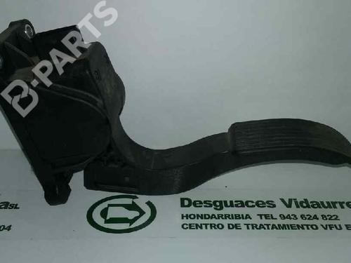 Used Pedal MERCEDES-BENZ VITO / MIXTO Van (W639) [2003-2025]  7920858