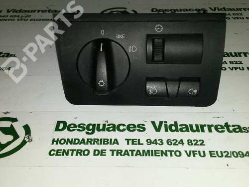 Used Headlight switch BMW X5 (E53) 4.4 i (286 hp) 1869515