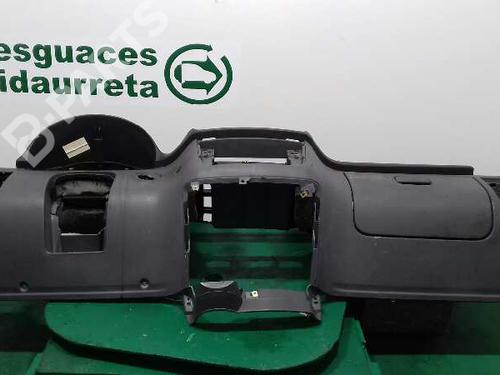 Used Dashboard MERCEDES-BENZ VITO / MIXTO Van (W639) [2003-2025]  2976540