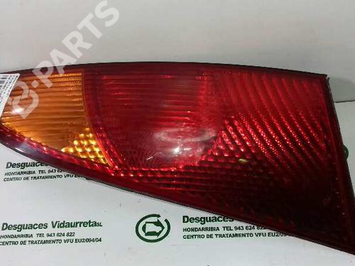 Right taillight FORD FOCUS I (DAW, DBW) 1.8 TDCi | BP1328198C35 