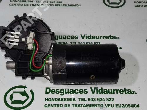 Used Front wiper motor BMW 3 (E46) 320 d (150 hp) 1318344