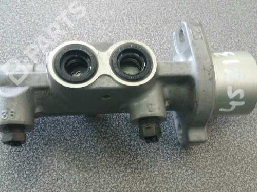 Used Brake master cylinder CITROËN XSARA (N1) 1.6 16V (109 hp) 1653067