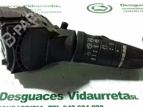 Used Steering column stalk NISSAN TERRANO II (R20) 2.7 TD 4WD (101 hp) 1319955