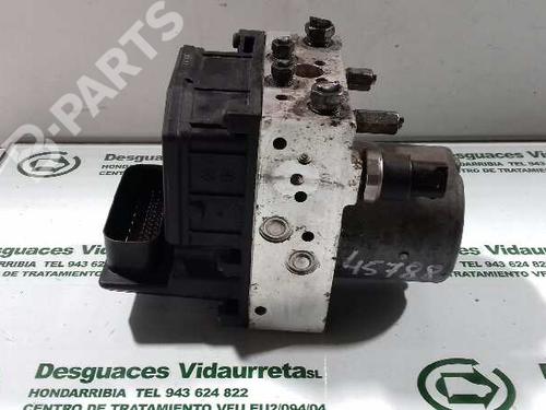 Used ABS pump TOYOTA AVENSIS Estate (_T25_) 1.8 VVT-i (ZZT251_, ZZT251R) (129 hp) 1935493