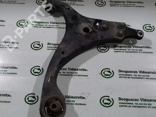 Used Right front suspension arm KIA CEE'D Hatchback (ED) 1.4 (105 hp) 1305422