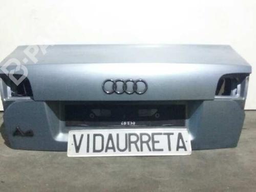 Klapa tylna bagażnika AUDI A4 B7 (8EC) 1.9 TDI 8E5827023AA