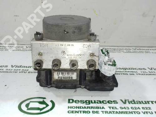 Used ABS pump RENAULT CLIO III (BR0/1, CR0/1) 1.5 dCi (BR17, CR17) (86 hp) 1869676