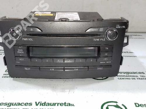 Radio TOYOTA AURIS (_E15_) 1.4 (ZZE150_) (97 hp) 2007885